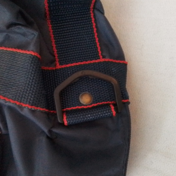 Princess Cruises Wheeled Expandable luggage bag w/ Samsonite toiletry bag - Picture 6 of 16